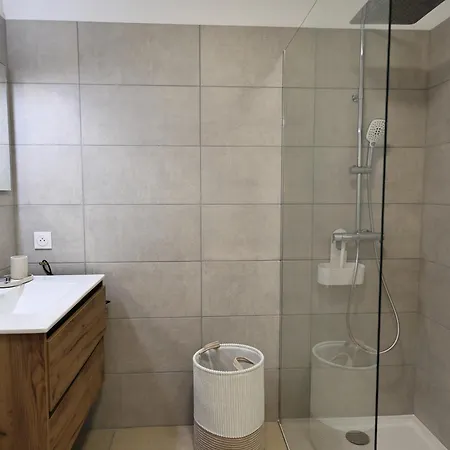 Appartamento Casa Ana - T2 Vue à 5 Min à Pied De La *